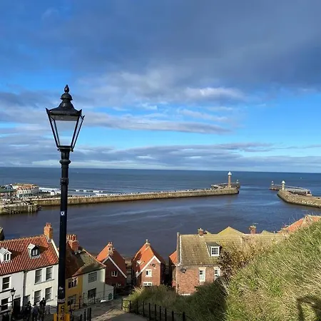 Дом отдыха Sandside Retreat Уитби